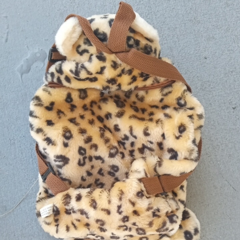 Leopard Plush Backpack - Picture 2 of 7